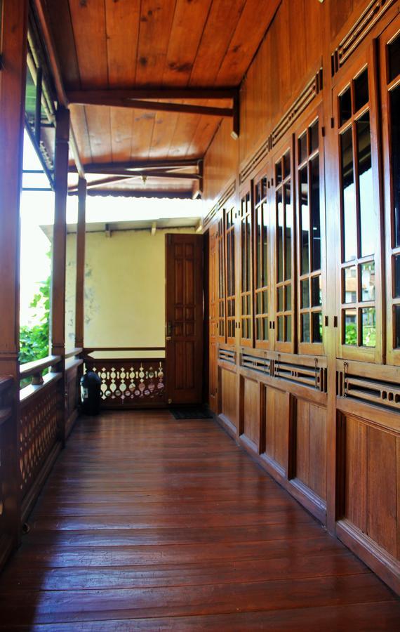 RedDoorz Hostel @ Dago 2 Bandung Buitenkant foto